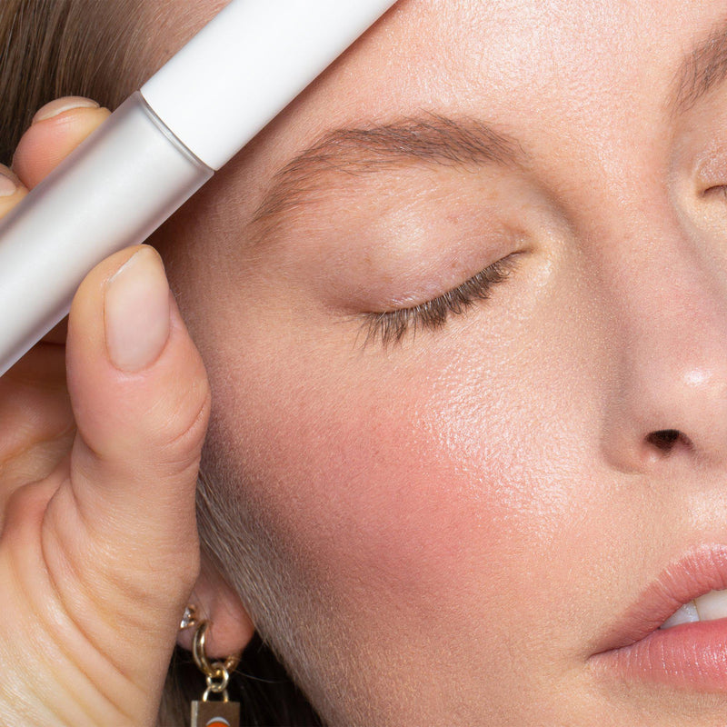 Indisponible - Natural Brightening Eye Primer Base à Paupières